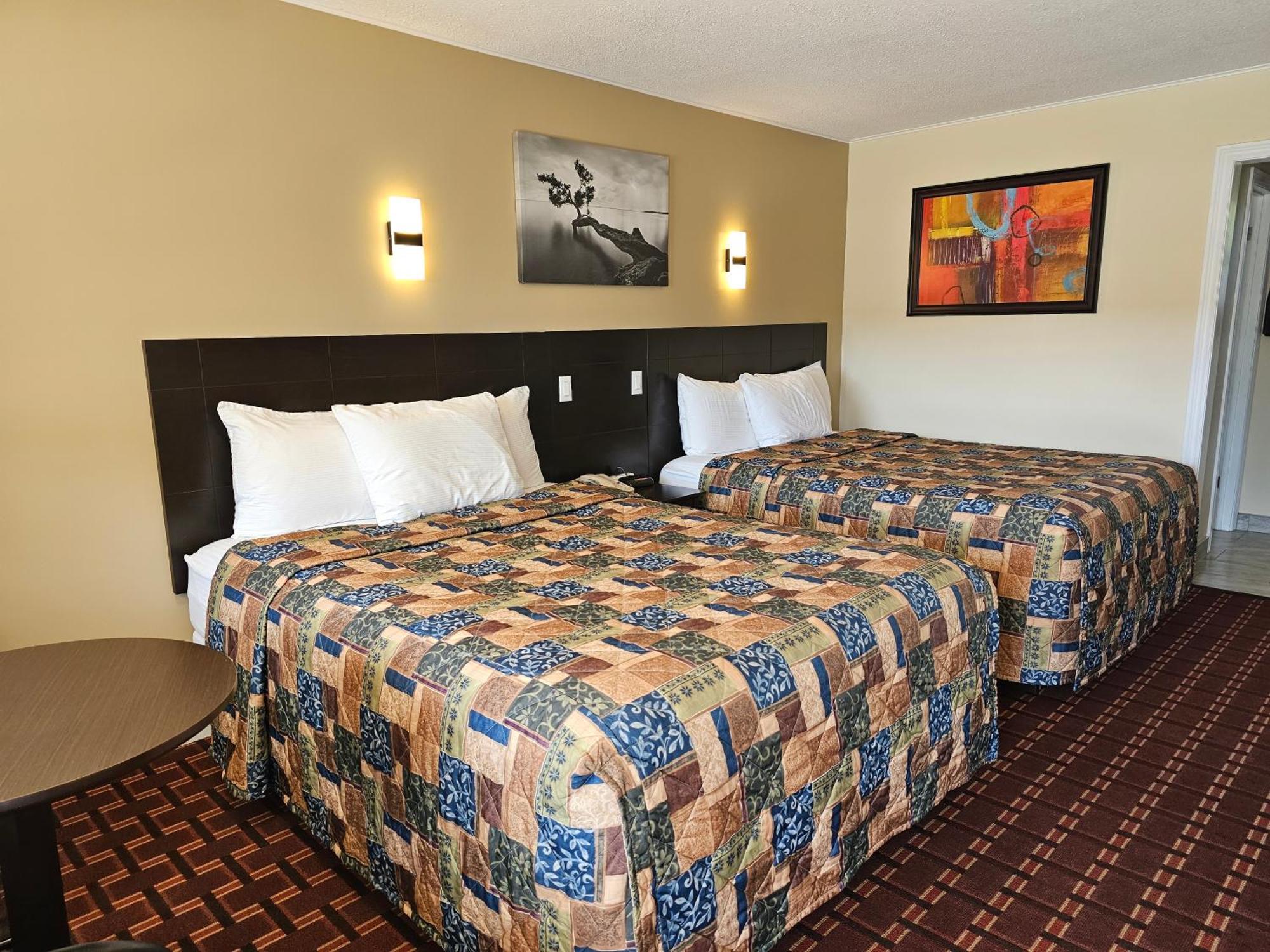 Fox Motor Inn Greater Napanee Extérieur photo